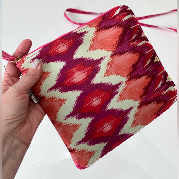 CHICO’S Packable Tote | NWT | Large - Picture 9 of 16